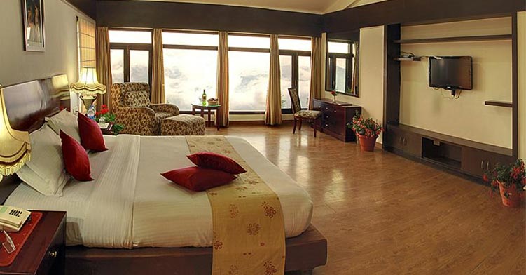 Cost of Destination Wedding in Shimla: A Deluxue Room of a 4* Property