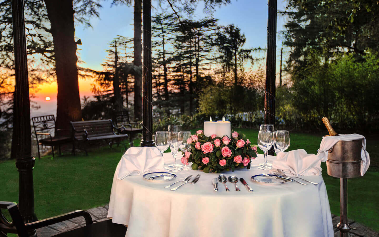 Cost of Destination Wedding in Shimla: *Extravagance*