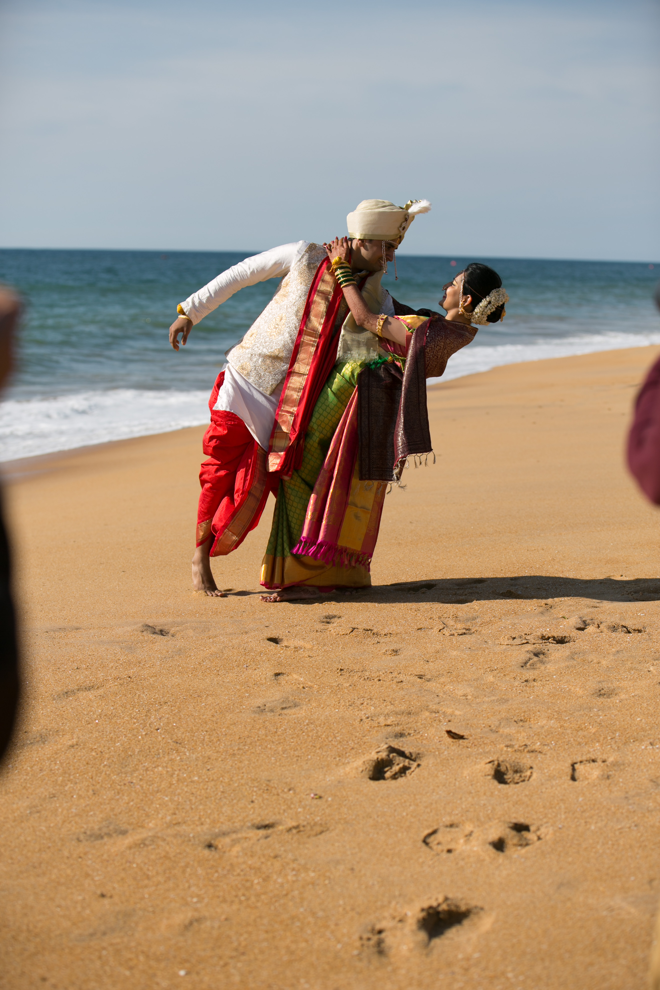 Rujuta and Raunak wedding in Sri Lanka