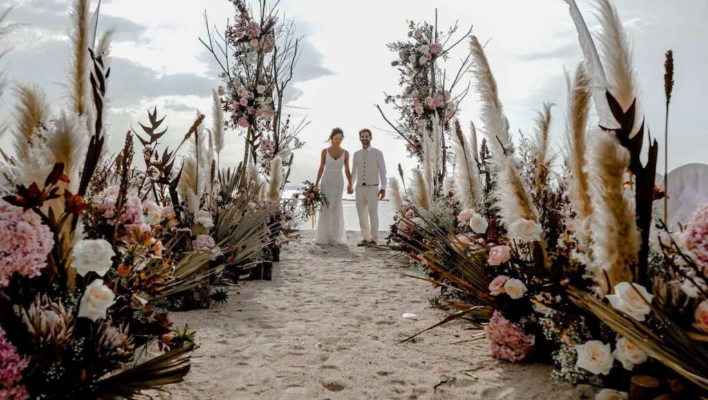 western wedding cost in Thailand