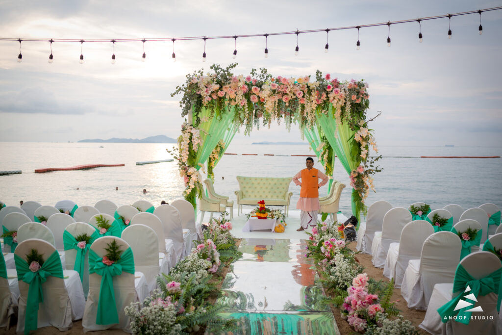 destination wedding in thailand